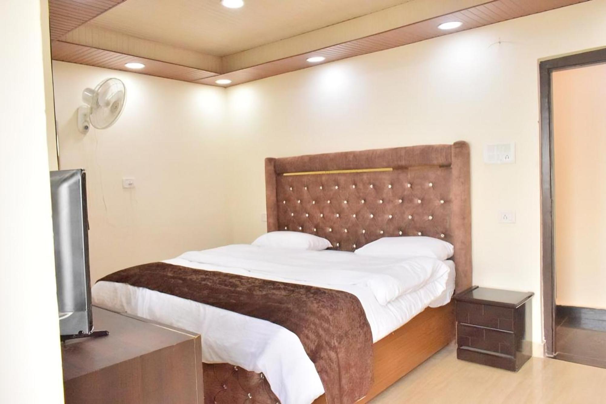 Rudhraksh Villa 4Br- Perfect Vacay Villa Mussoorie Kültér fotó